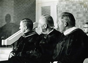 Image description is not available for 1967.073